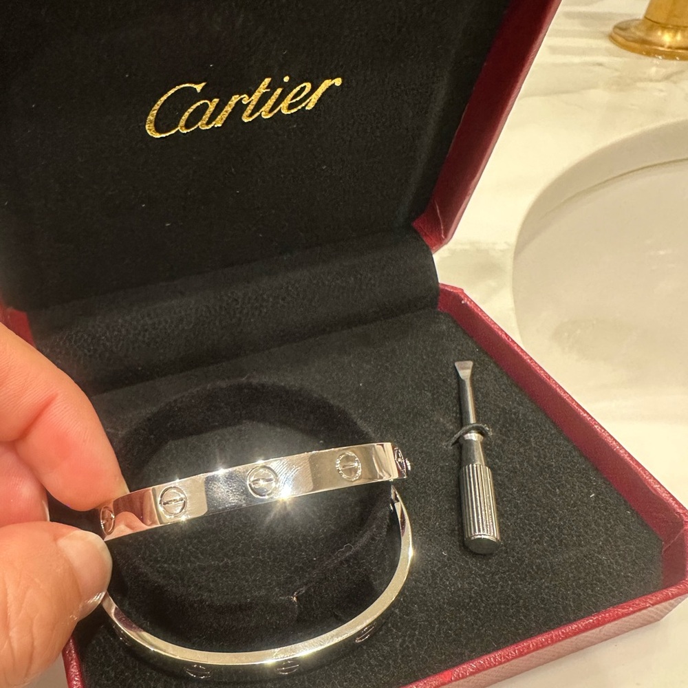 Silver Love Bracelet Size 16 with screw